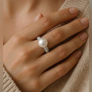 Genuine FW Pearl & Swarovski Crystals Rhodium plated Ring Size 6. NEW